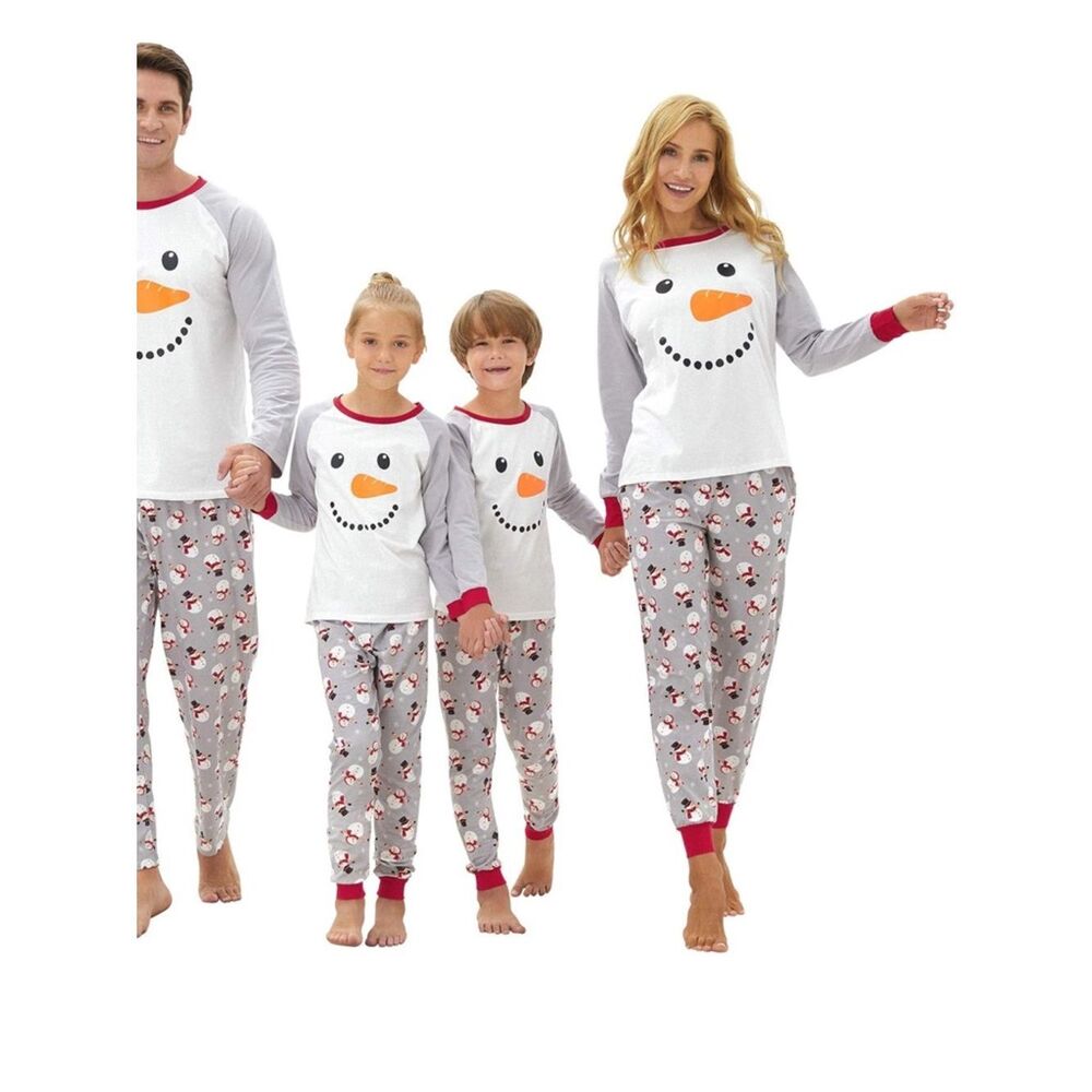 Women's Size XS -Snowman‎  Pajama Set - White & Gray - Picture 2 of 3